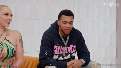 Alexis Andrews Double Penetration & Plug Chat