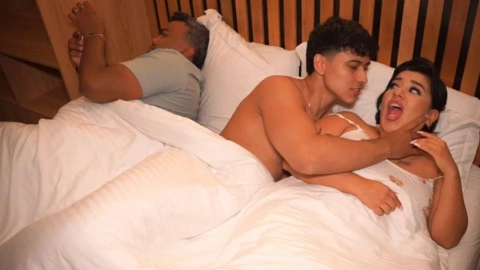Naty Delgado Stepmom Action - Secret Fun Without Dad