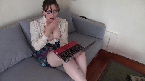 Bettie Bondage: Mom Gets Mind Control Gum