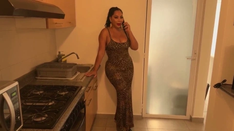 Gali Diva - Lonely Step Aunt Action [15/5/26]